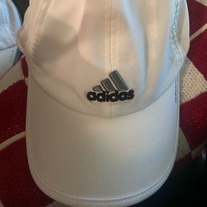 🩶NEW adidas hat🩶
